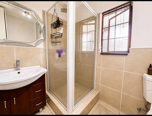 1 BEDROOM PROPERTY TO RENT IN RIVONIA